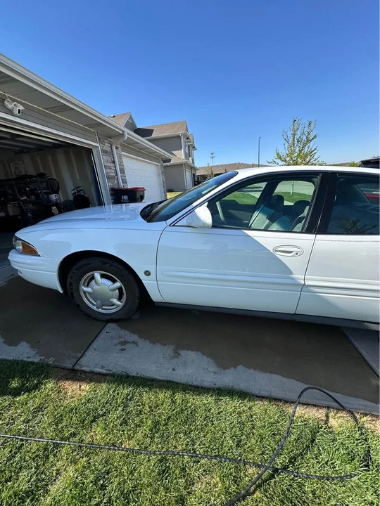 2000 Buick LeSabre - Image 10 of 20