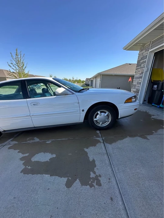 2000 Buick LeSabre - Image 3 of 20