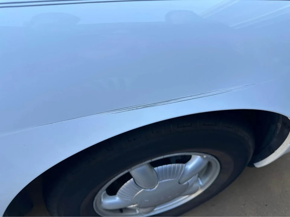 2000 Buick LeSabre - Image 18 of 20