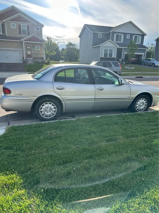 2000 Buick LeSabre - Image 3 of 5