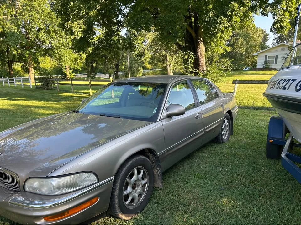 2000 Buick Park Avenue - Image 3 of 9