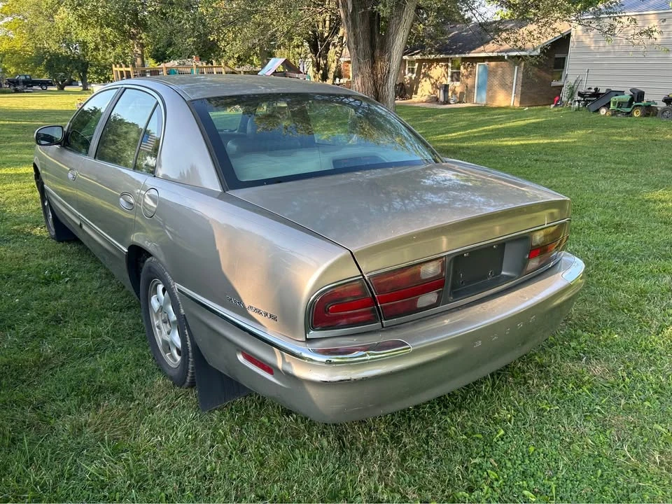 2000 Buick Park Avenue - Image 4 of 9