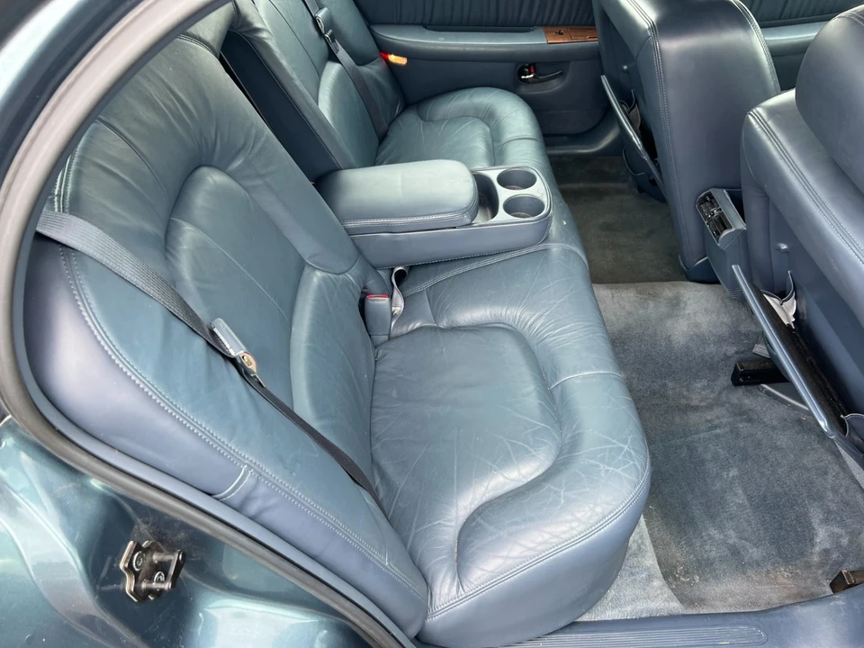 2000 Buick Park Avenue - Image 13 of 21
