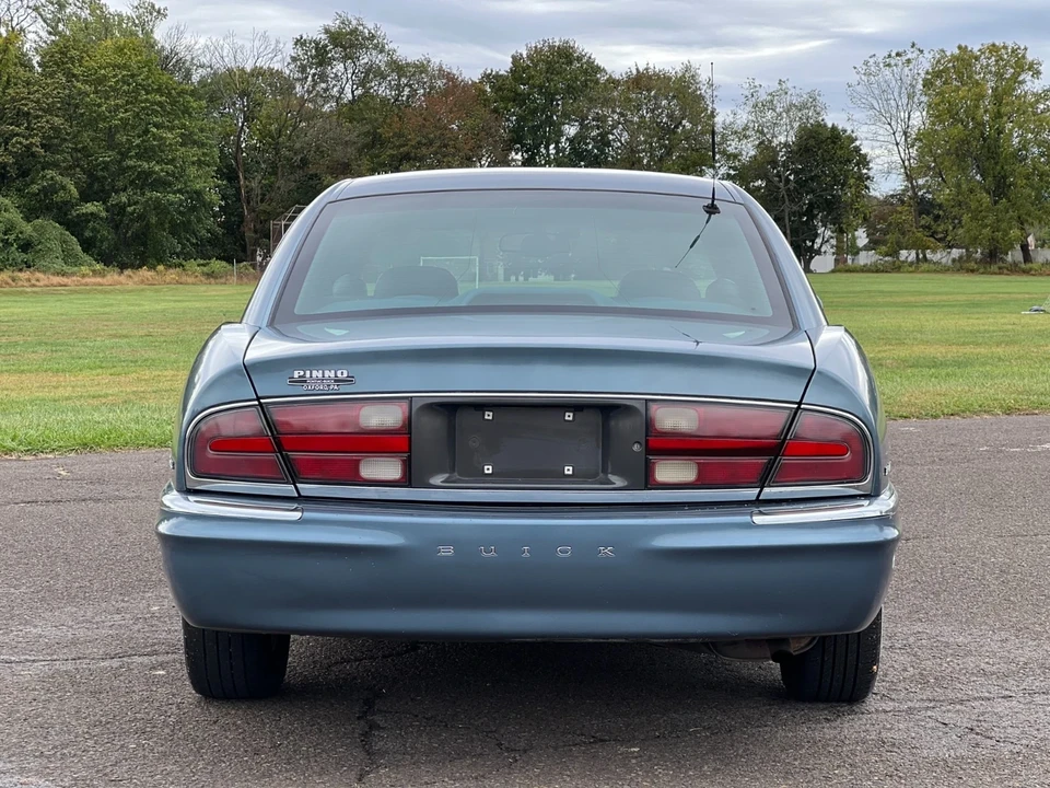 2000 Buick Park Avenue - Image 5 of 21