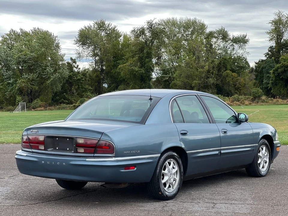 2000 Buick Park Avenue - Image 4 of 21