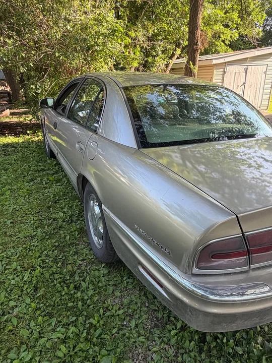 2000 Buick Park Avenue - Image 5 of 10