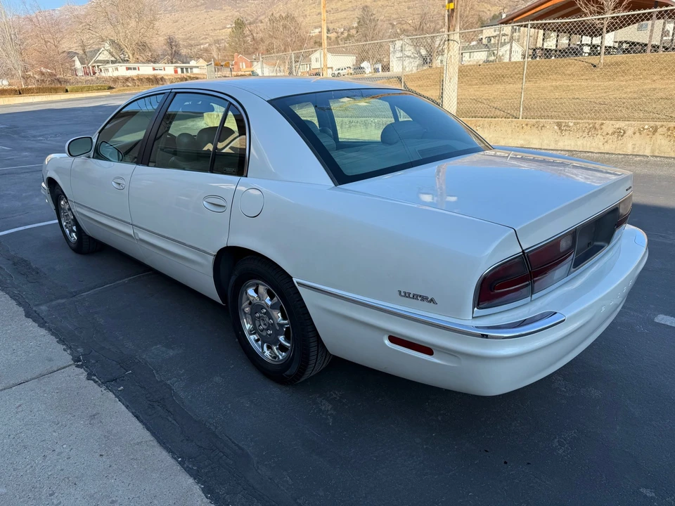 2000 Buick Park Avenue - Image 27 of 31