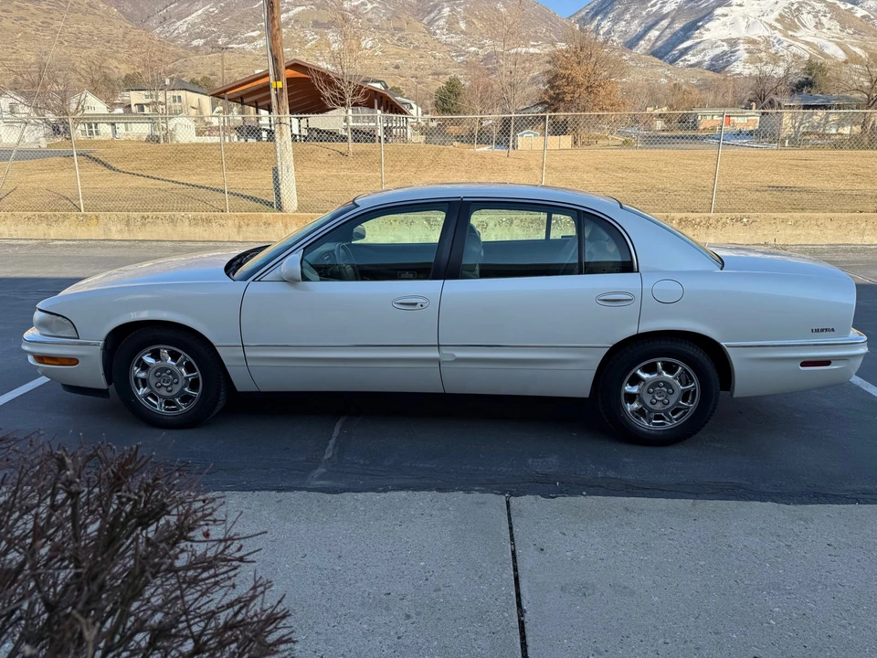 2000 Buick Park Avenue - Image 26 of 31