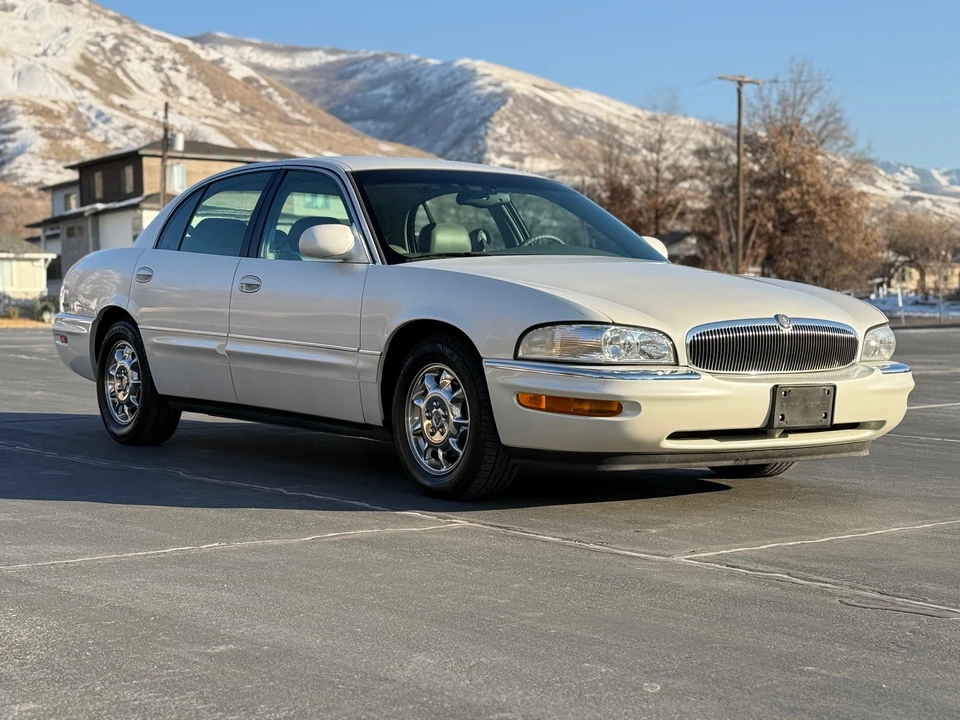 2000 Buick Park Avenue - Image 2 of 31