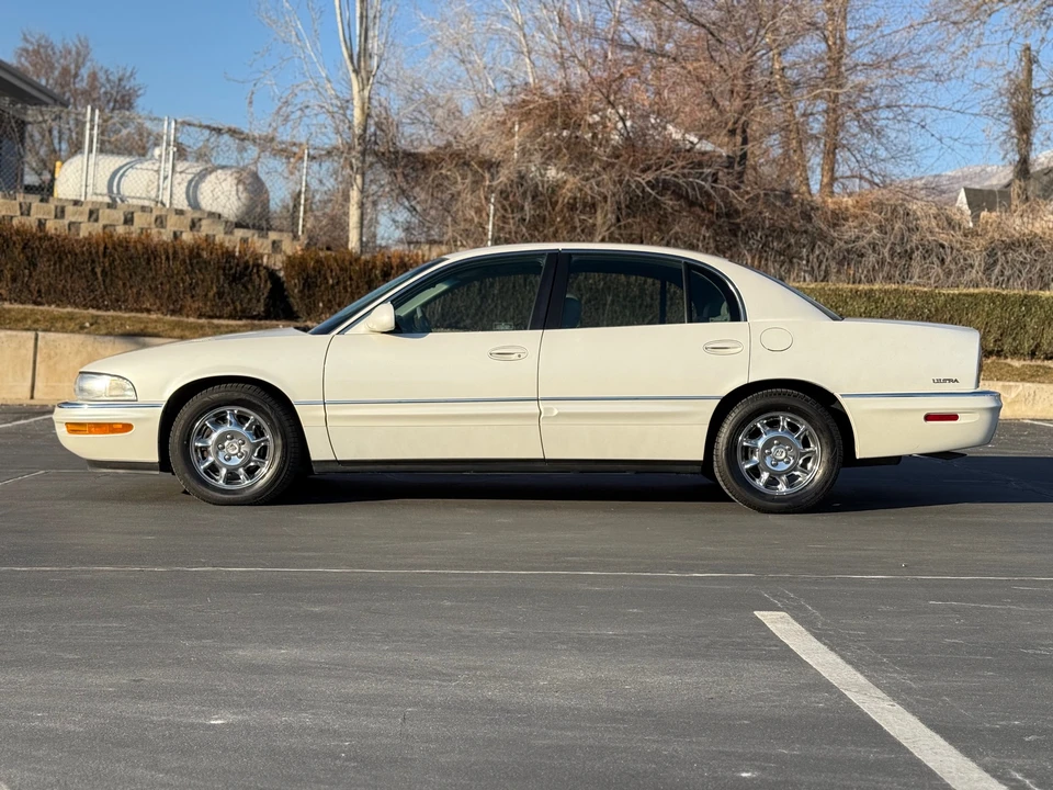 2000 Buick Park Avenue - Image 10 of 31