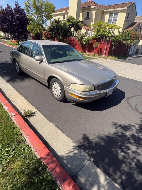 2000 Buick Park Avenue - Image 2 of 9