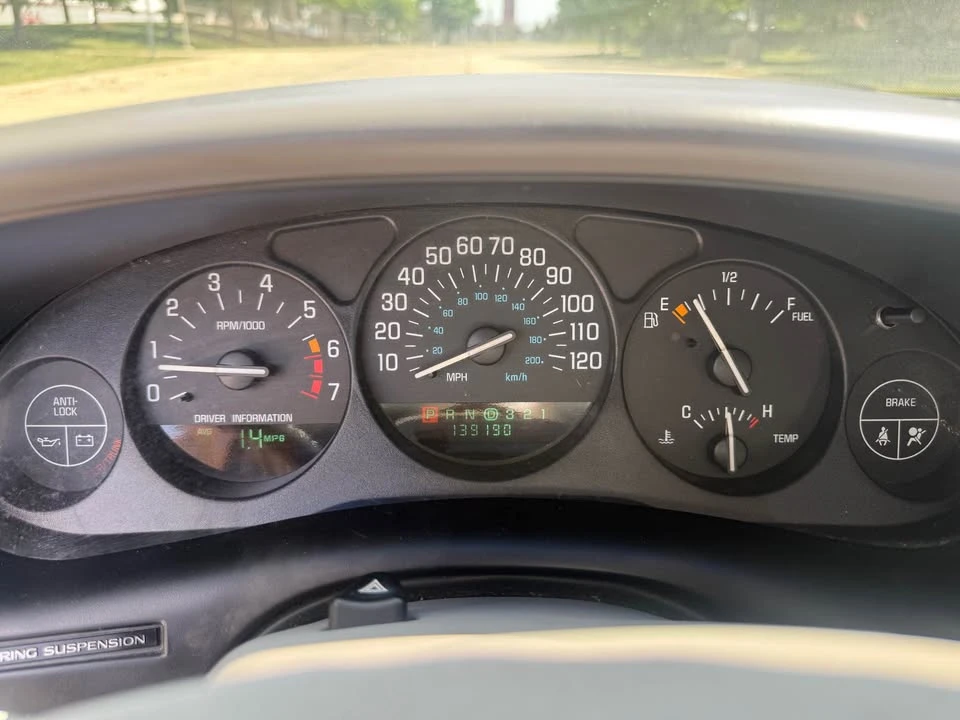2000 Buick Regal - Image 9 of 20