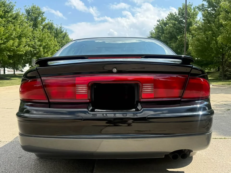 2000 Buick Regal - Image 13 of 20