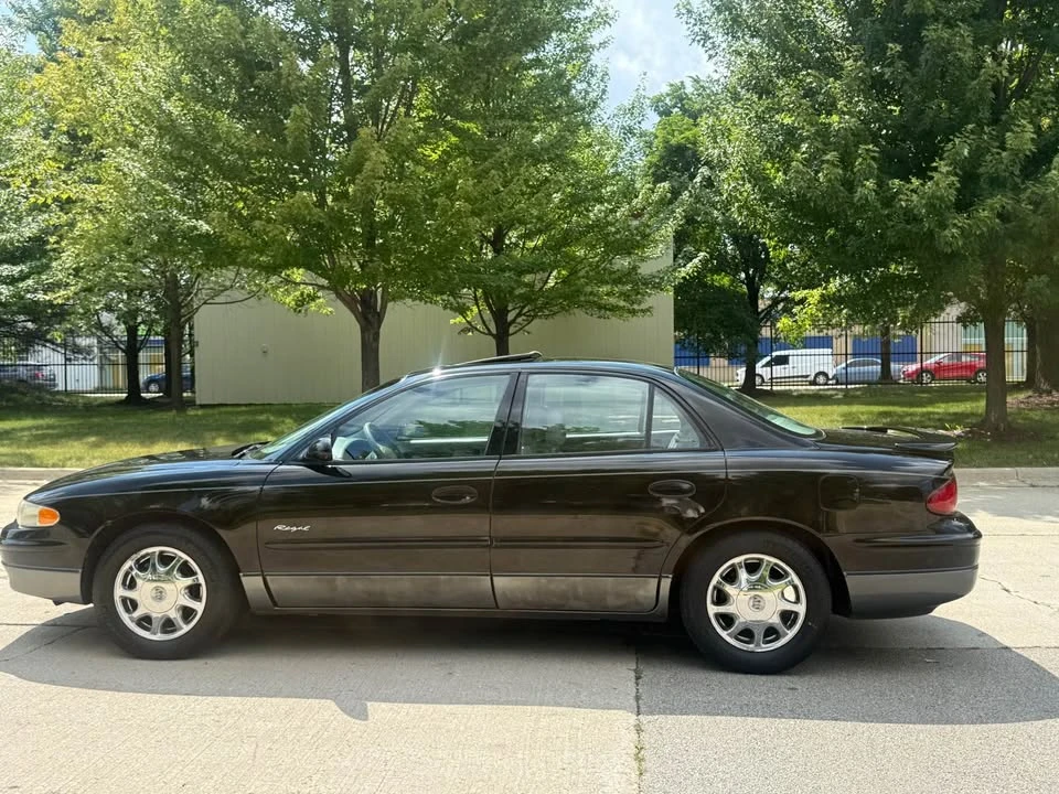2000 Buick Regal - Image 14 of 20