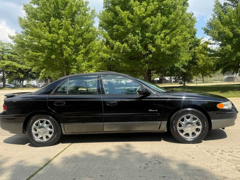 2000 Buick Regal - Image 3 of 20