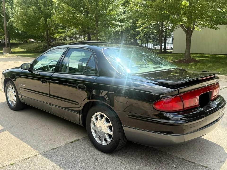 2000 Buick Regal - Image 5 of 20