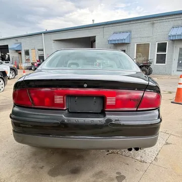 2000 Buick Regal GS Sedan 4D
