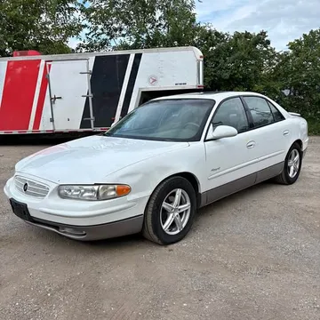 2000 Buick Regal Gran Sport Sedan 4D