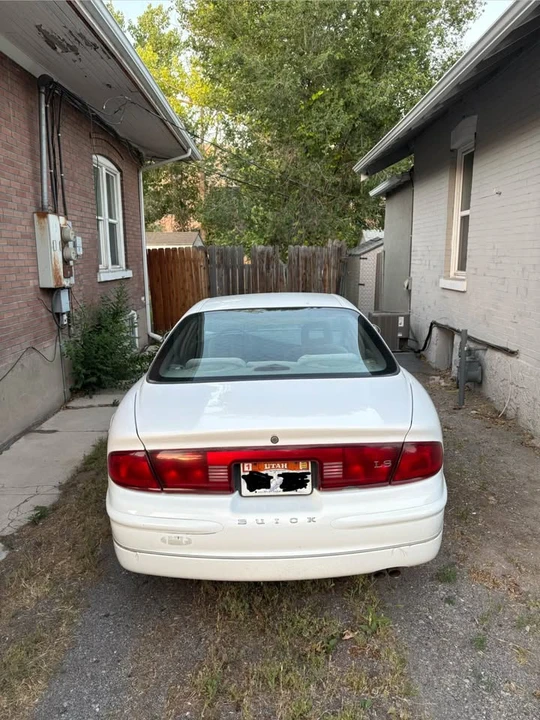 2000 Buick Regal - Image 5 of 11