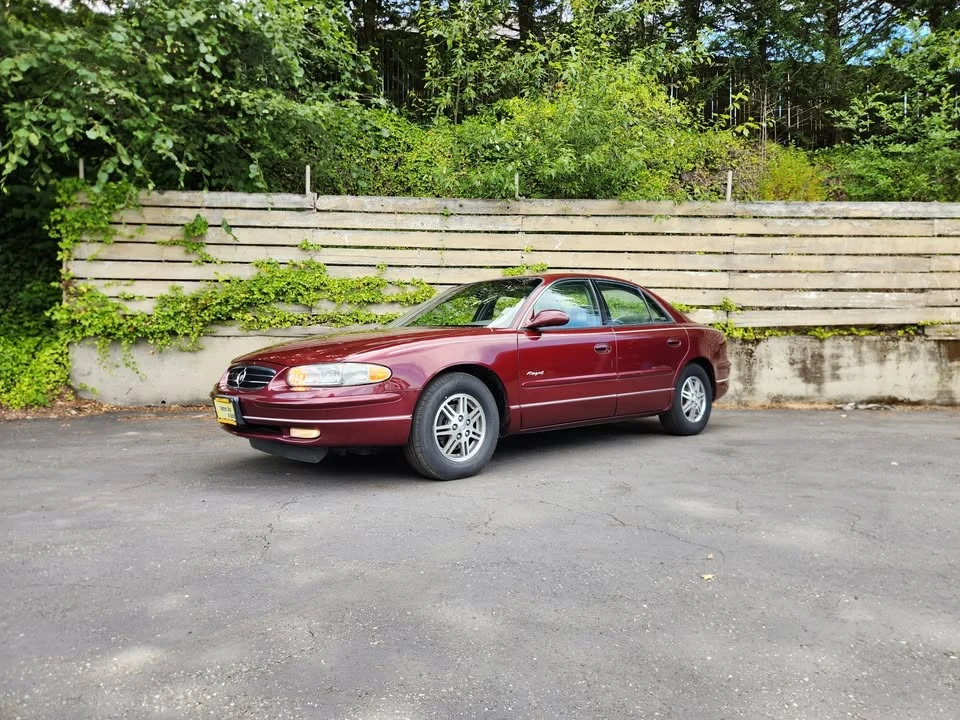 2000 Buick Regal - Image 7 of 17