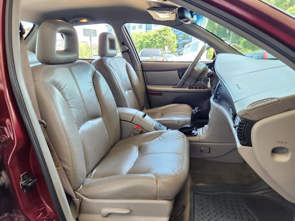 2000 Buick Regal - Image 13 of 17