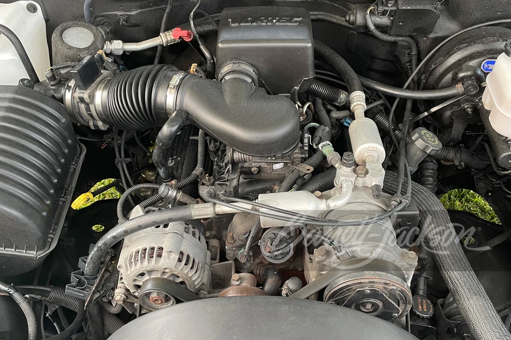 2000 Chevrolet Silverado 1st Gen - Image 2 of 6