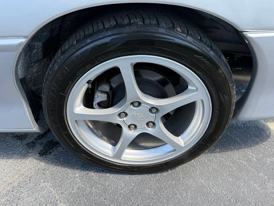 2000 Chevrolet Camaro 4th Gen - Image 11 of 29
