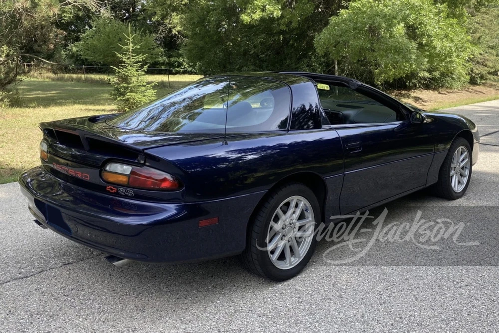 2000 Chevrolet Camaro SS 4th Gen - Image 6 of 7