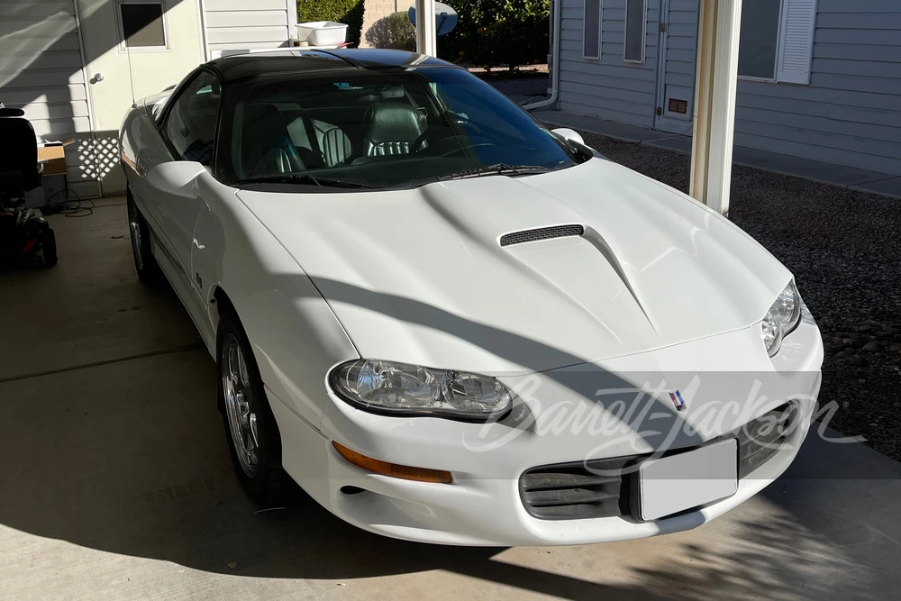 2000 Chevrolet Camaro SS 4th Gen - Image 5 of 22