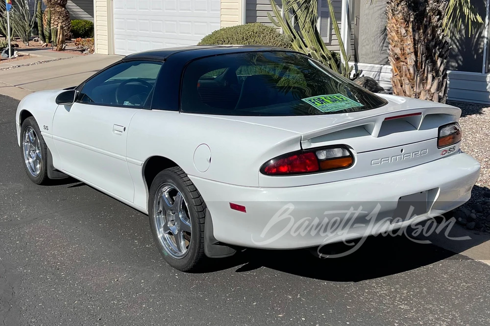 2000 Chevrolet Camaro SS 4th Gen - Image 9 of 22