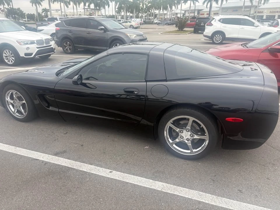 2000 Chevrolet Corvette C5 - Image 4 of 9