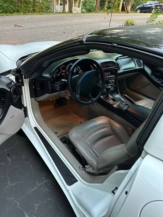 2000 Chevrolet Corvette C5 - Image 8 of 20
