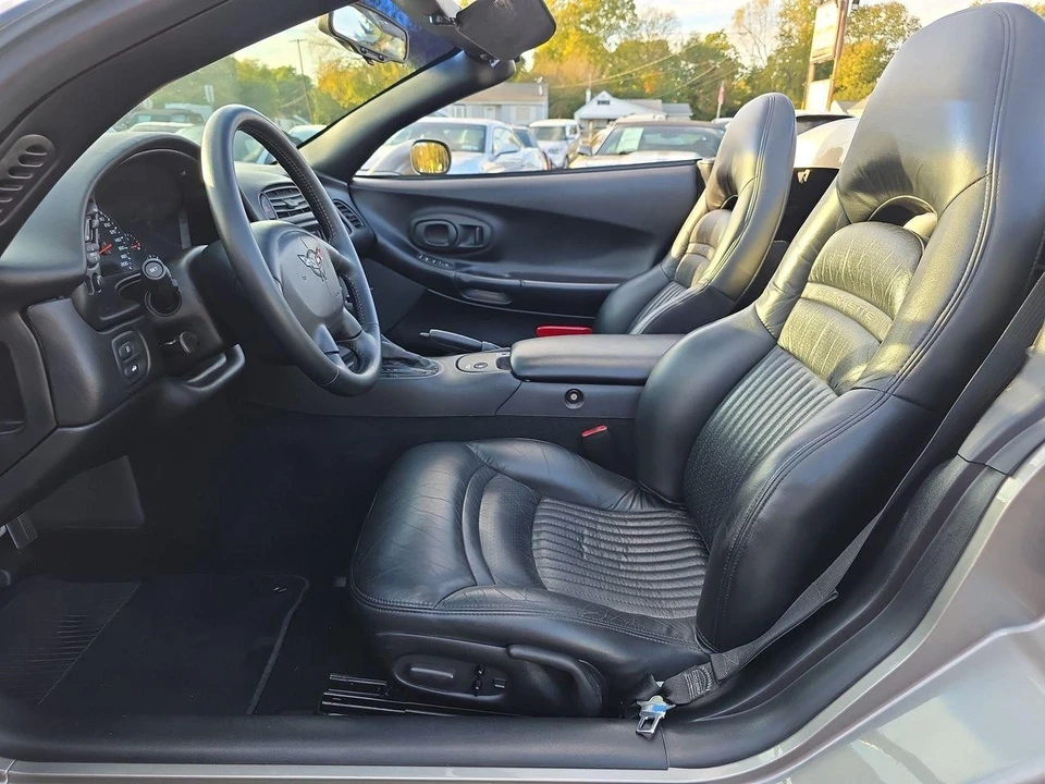 2000 Chevrolet Corvette C5 - Image 3 of 12