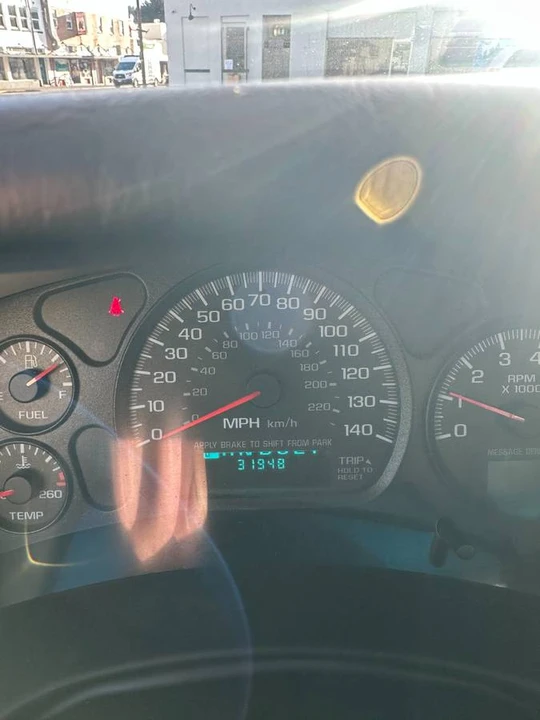 2000 Chevrolet Monte Carlo 6th Gen - Image 11 of 14