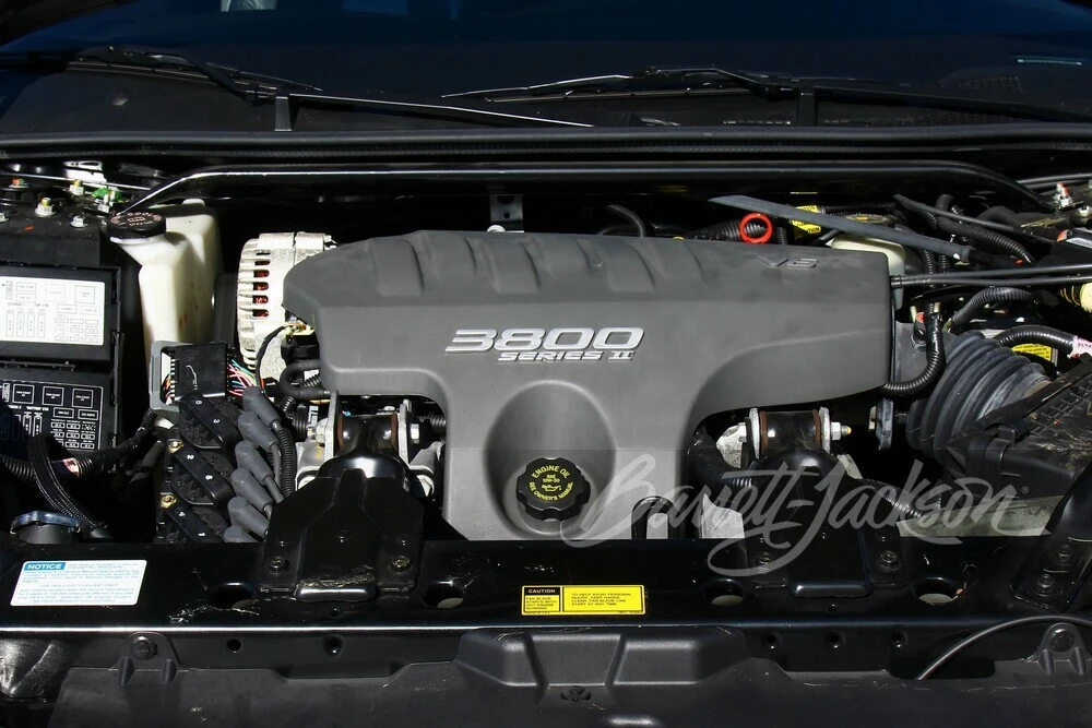 2000 Chevrolet Monte Carlo 6th Gen - Image 2 of 26