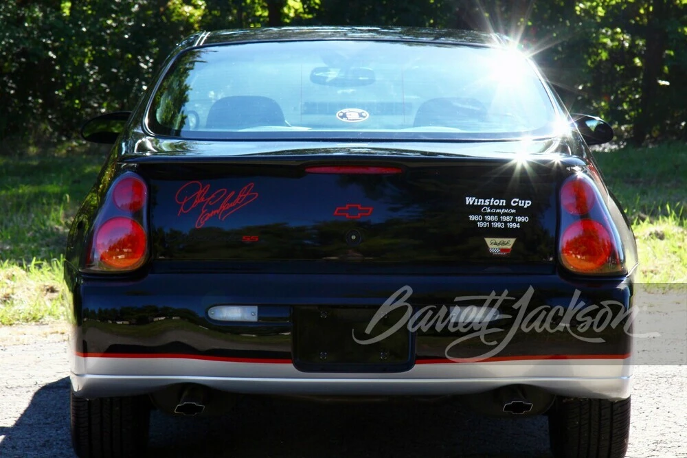 2000 Chevrolet Monte Carlo 6th Gen - Image 24 of 26