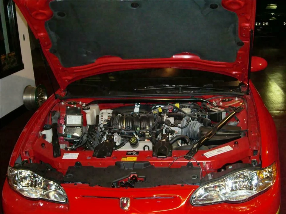 2000 Chevrolet Monte Carlo 6th Gen - Image 3 of 4