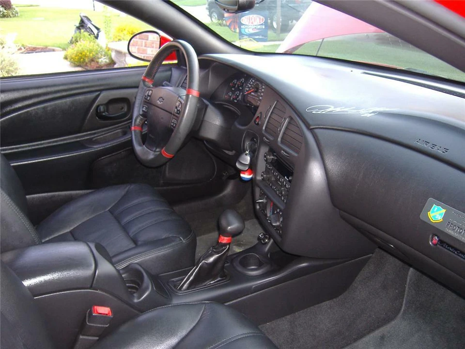 2000 Chevrolet Monte Carlo 6th Gen - Image 4 of 5