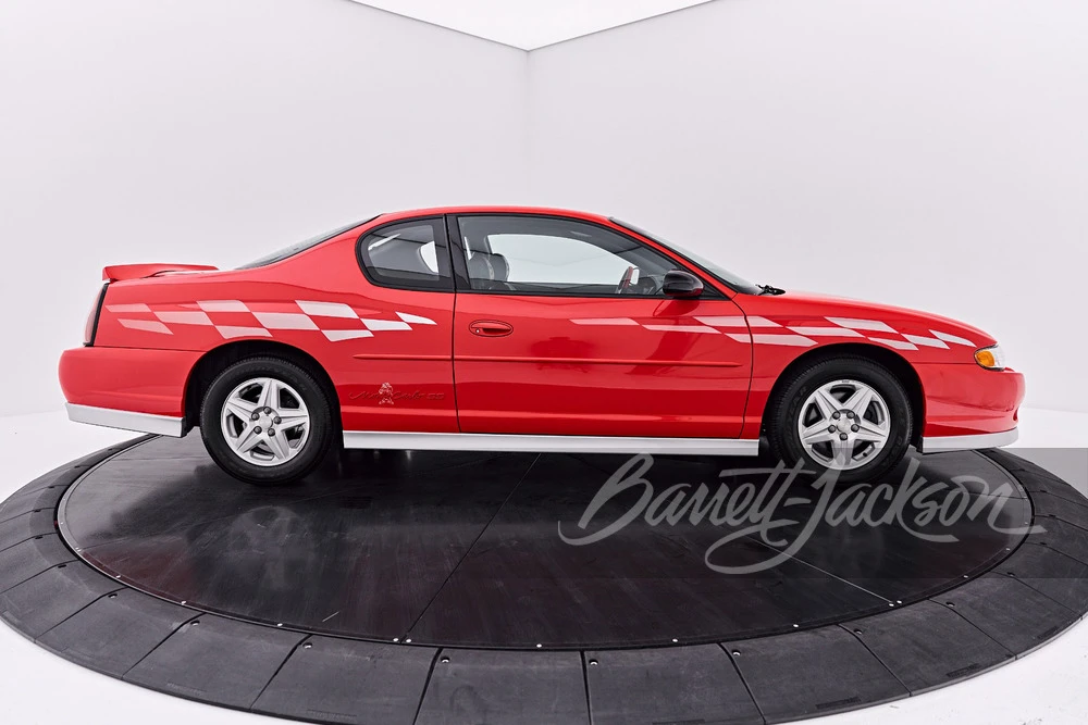 2000 Chevrolet Monte Carlo 6th Gen - Image 2 of 31
