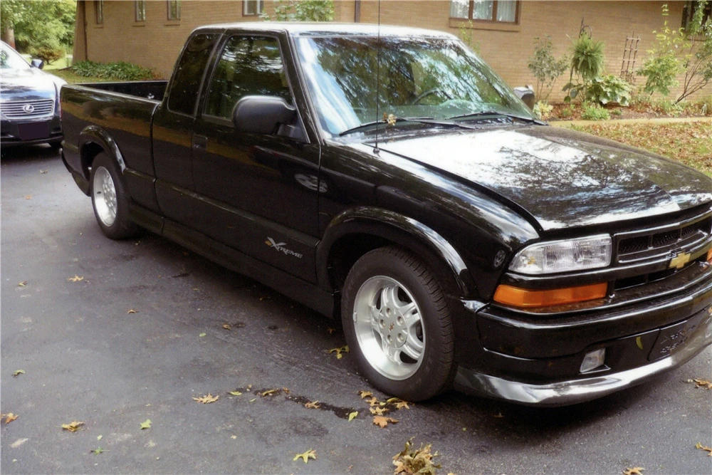 2000 Chevrolet S-10 - Image 5 of 5