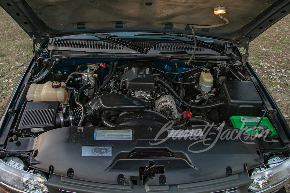 2000 Chevrolet Silverado 1st Gen - Image 3 of 16