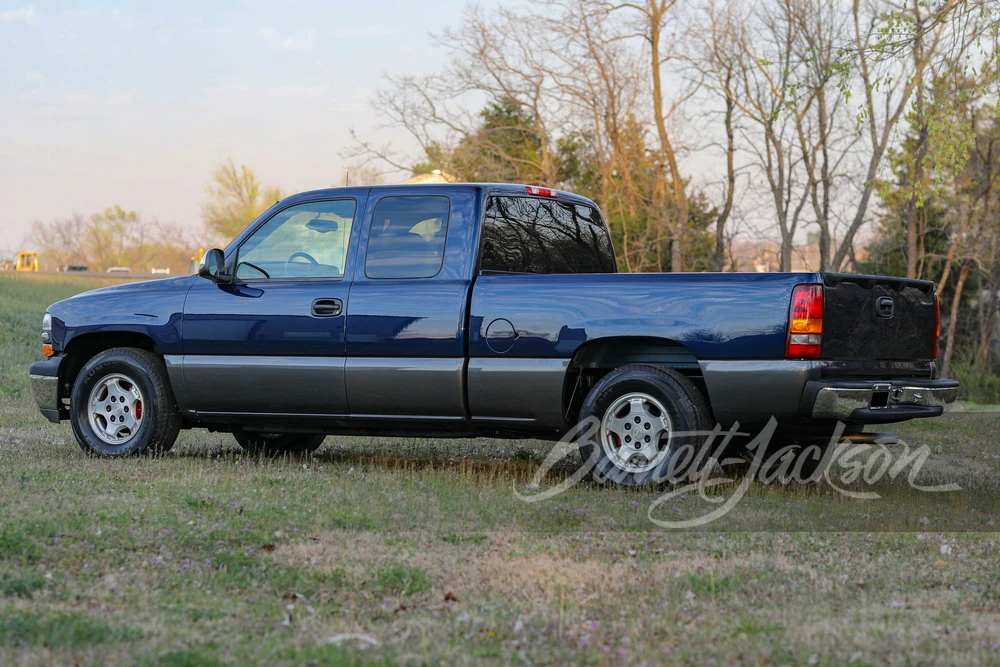 2000 Chevrolet Silverado 1st Gen - Image 10 of 16