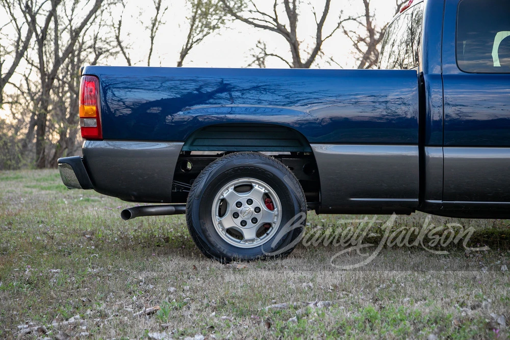 2000 Chevrolet Silverado 1st Gen - Image 15 of 16