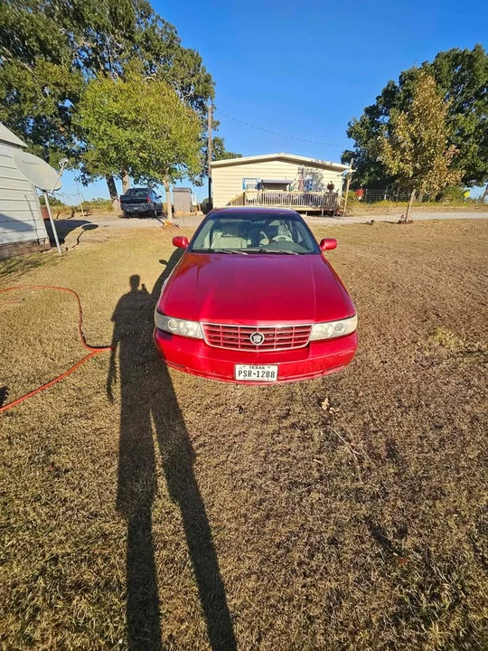 2000 Cadillac - Image 5 of 7