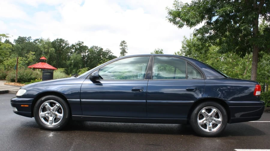 2000 Cadillac Catera - Image 2 of 11