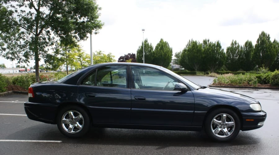 2000 Cadillac Catera - Image 9 of 11
