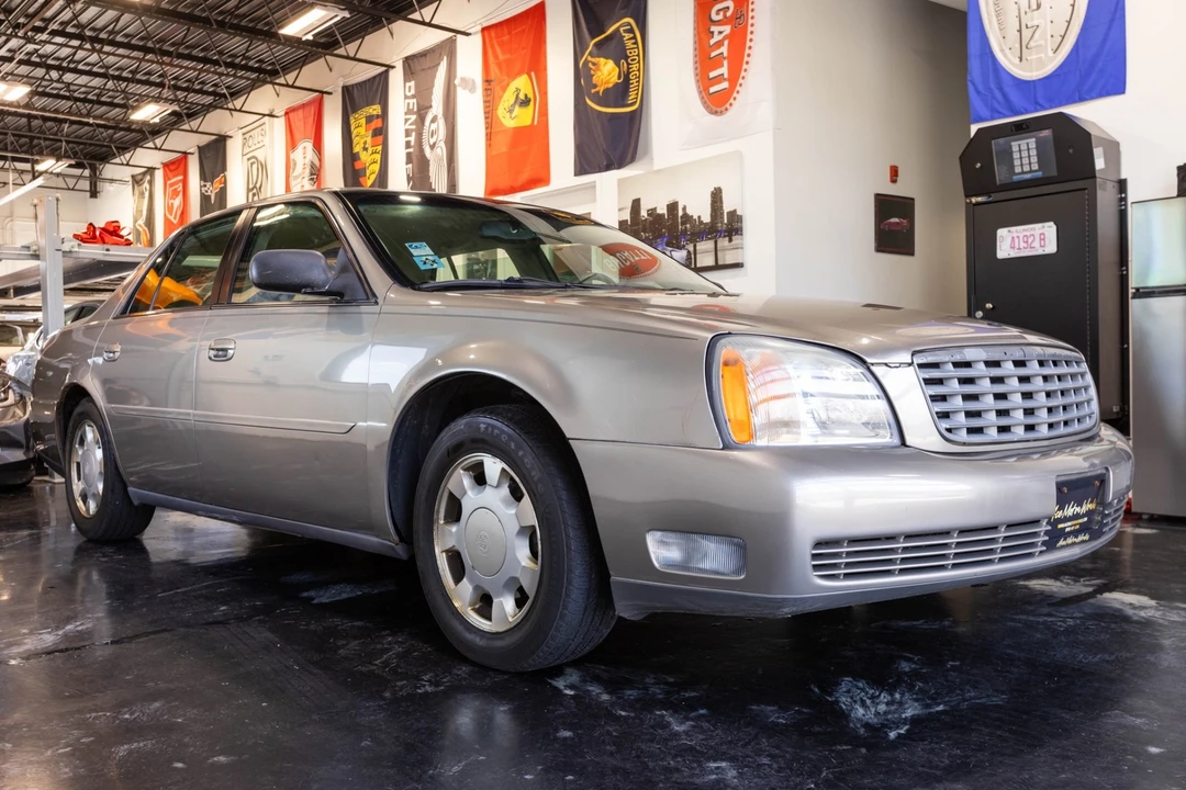 2000 Cadillac DeVille 8th Gen - Image 13 of 31