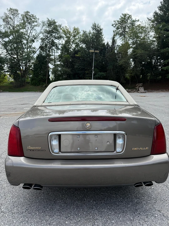 2000 Cadillac DeVille 8th Gen - Image 10 of 31
