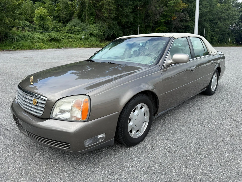 2000 Cadillac DeVille 8th Gen - Image 7 of 31