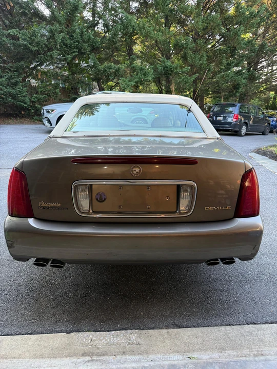 2000 Cadillac DeVille 8th Gen - Image 17 of 31